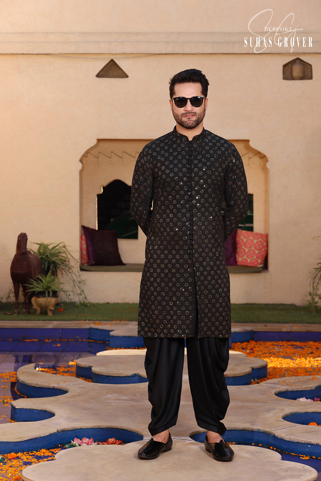 BLACK LUCKNOWI KURTA SET